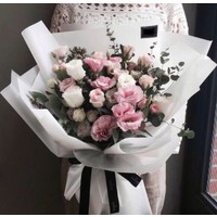 Букет цветов «Лакки»