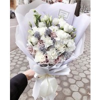 Букет цветов «Дерил»