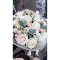 Букет цветов «Бенни»