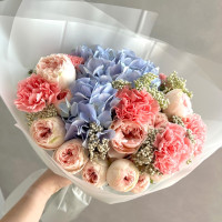 Букет цветов «Лоррейн» Букет цветов «Лоррейн»